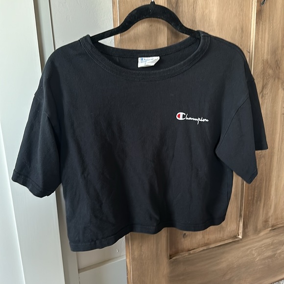 Champion Heritage Script Black Crop Tee - Picture 5 of 8